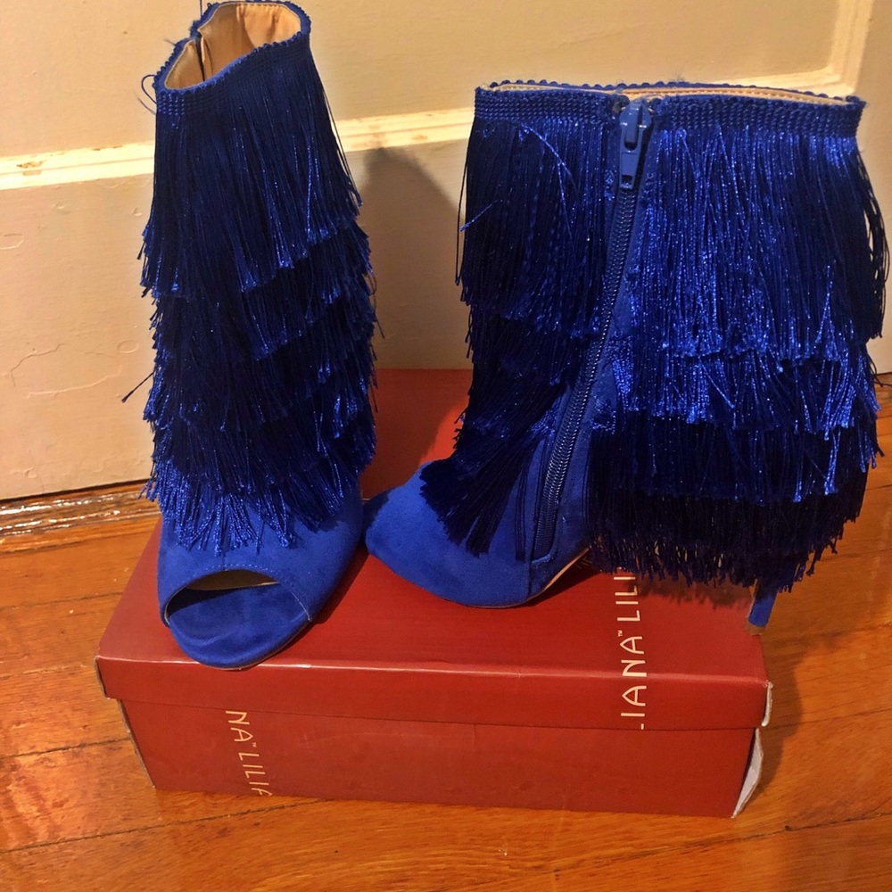 Ankle booties